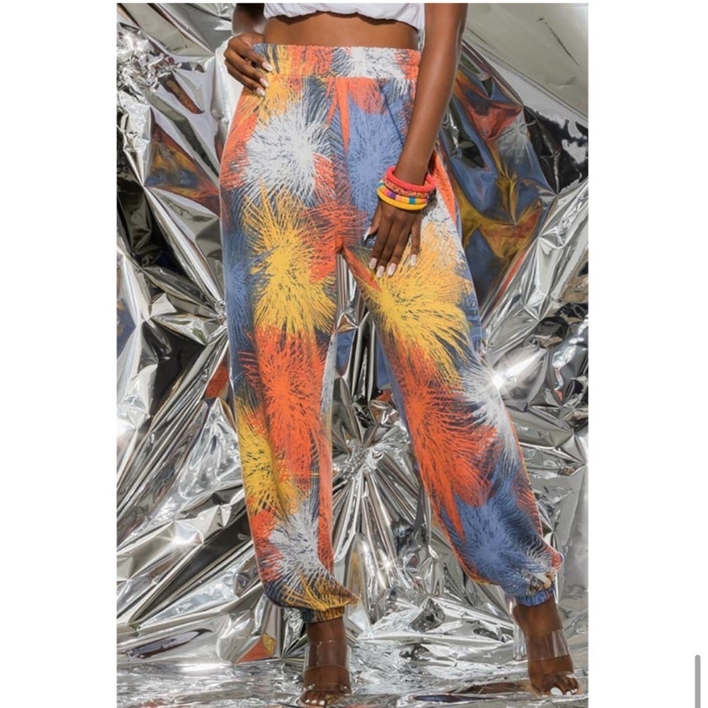 Vibrant Firework-Print Elastic Waist Jogger Pants - Multicolor
